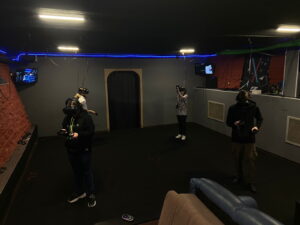 Основаня игровая зона 2 в VR клуб Оазис Виртуальная реальность Спб